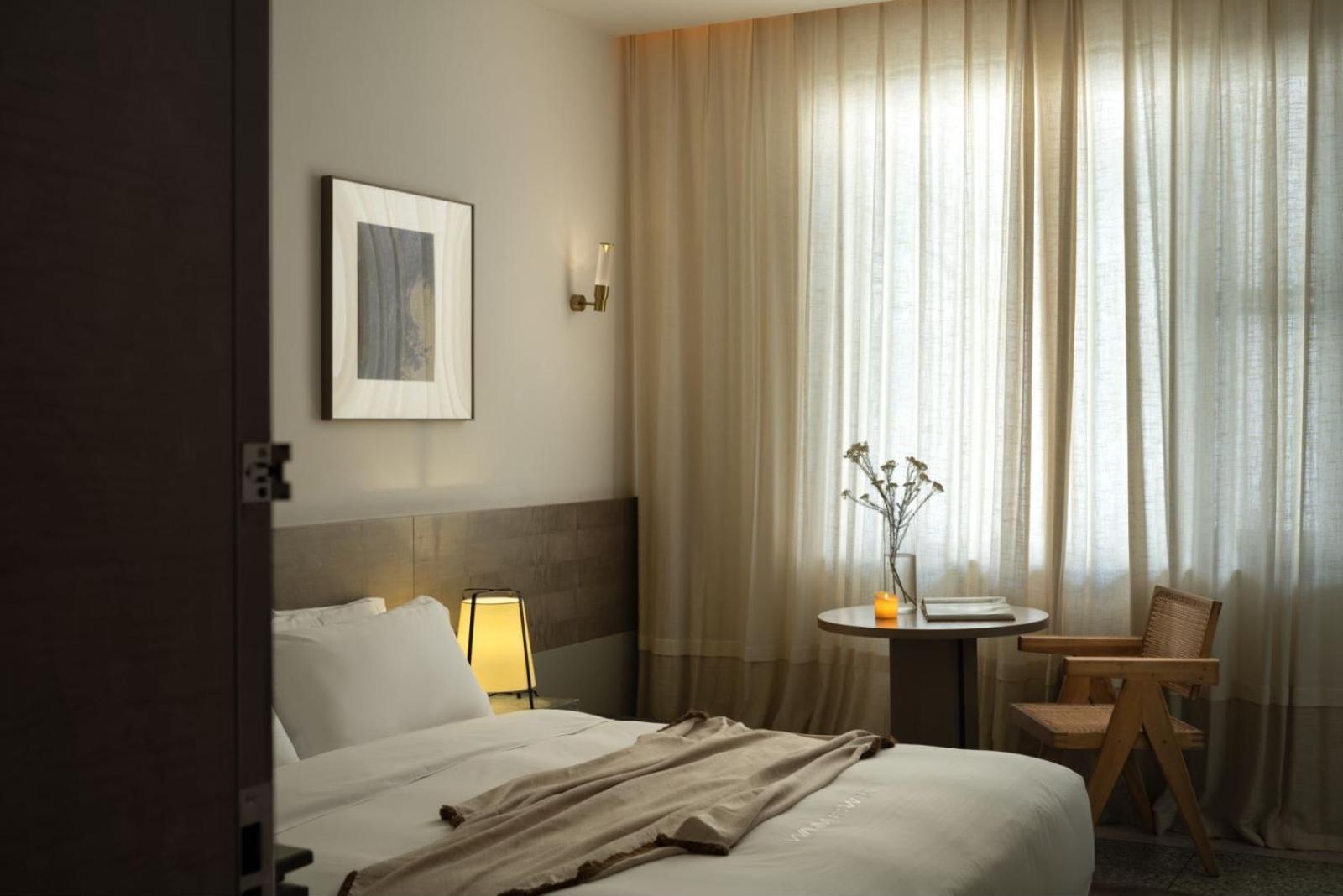 Wezo Hotel Kuanzhai Alley Chengdu-Breakfast Till 12Noon-Lv City Guide Recommended Hotel Eksteriør billede
